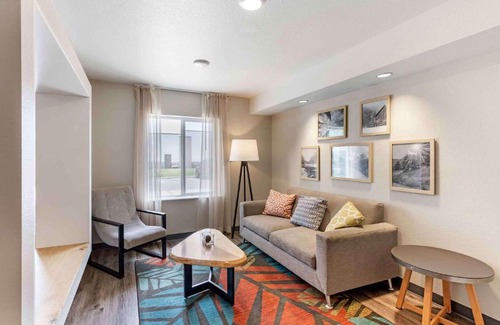 Centennial Hotel | Extended Stay America Suites - Denver - Centennial