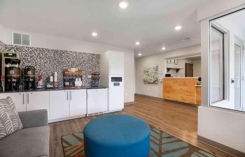 Providence Hotel | Extended Stay America Suites - Providence