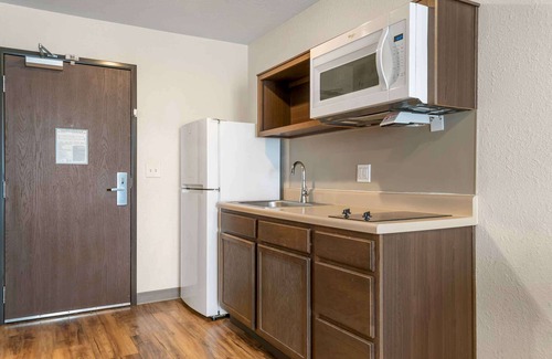 Rochester Hills Hotel | Extended Stay America Suites - Detroit - Rochester Hills