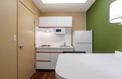 Sorrento Valley Hotel | Extended Stay America San Diego - Sorrento Mesa