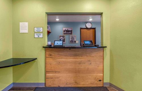 Plainfield Hotel | Extended Stay America Select Suites - Indianapolis - Plainfield