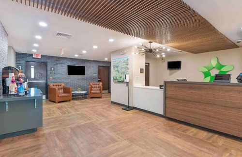 Executive Park Hotel | Extended Stay America Select Suites - Charlotte - Tyvola Rd