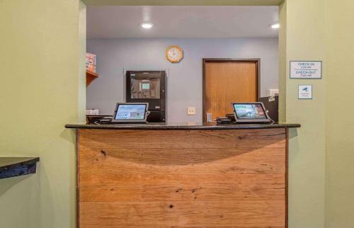 Greenwood Hotel | Extended Stay America Select Suites - Indianapolis - Greenwood