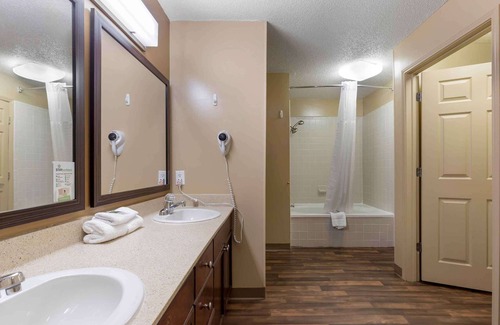 Fairvilla Hotel | Extended Stay America Select Suites - Orlando - Maitland - Summit Tower Blv