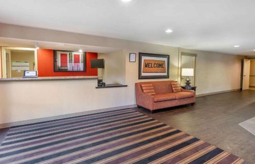 Cary Hotel | Extended Stay America Select Suites - Raleigh - Cary - Regency Parkway South