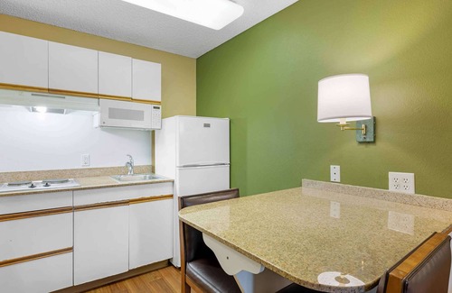 Mission Valley East Hotel | Extended Stay America Suites San Diego Fashion Valley