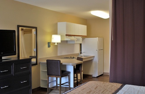 Southwood Hotel | Extended Stay America Suites - Los Angeles - Torrance - Del Amo Circle