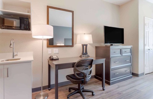 Baytown Hotel | Extended Stay America Suites - Baytown