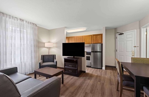 Fenton Hotel | Extended Stay America Suites - St Louis - Fenton