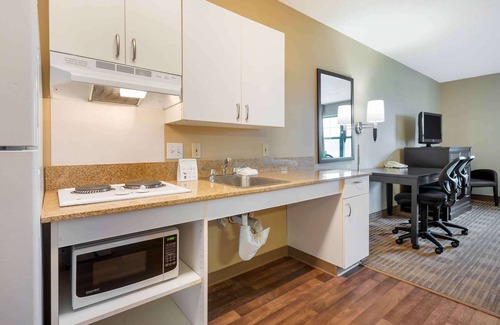 Secaucus Hotel | Extended Stay America Suites Secaucus Meadowlands