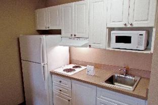 Waltham Hotel | Extended Stay America Suites - Boston - Waltham - 32 4th Ave