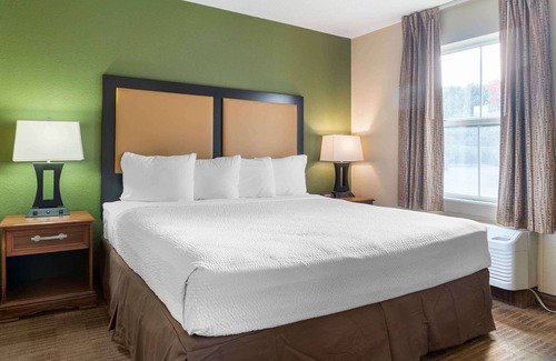 Northville Hotel | Extended Stay America Suites Detroit Novi Orchard Hill Place