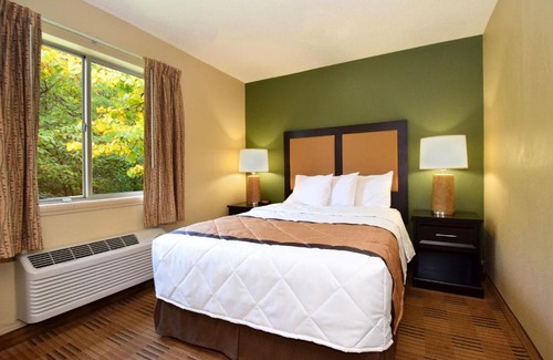 Indianapolis Hotel | Extended Stay America Suites - Indianapolis - North - Carmel