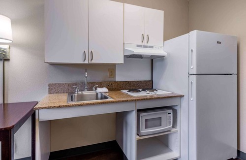 Guasti Hotel | Extended Stay America Suites Los Angeles Ontario Airport