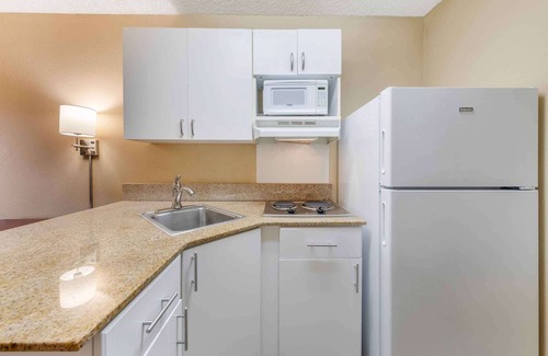 Guasti Hotel | Extended Stay America Suites Los Angeles Ontario Airport