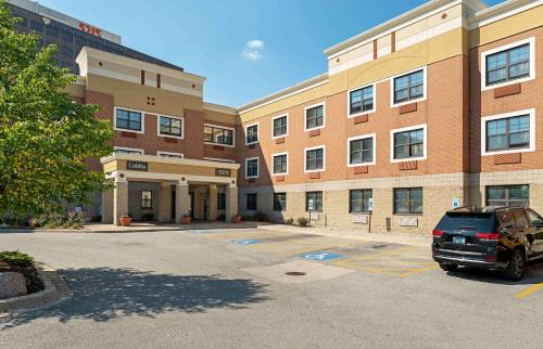 Skokie Hotel | Extended Stay America Suites - Chicago - Skokie