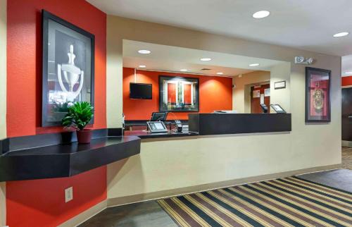Skokie Hotel | Extended Stay America Suites - Chicago - Skokie
