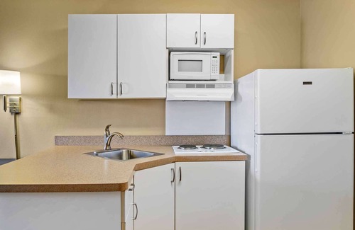 East Paris Hotel | Extended Stay America Select Suites - Grand Rapids - Kentwood