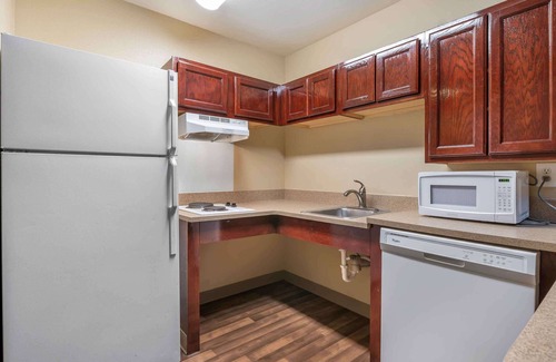 Indianapolis Hotel | Extended Stay America Suites Indianapolis Northwest I465