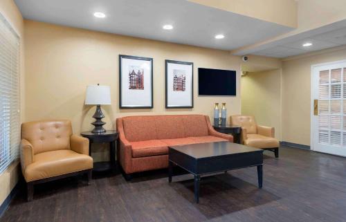 Baymeadows Hotel | Extended Stay America Select Suites - Jacksonville Salisbury Rd Southpoint