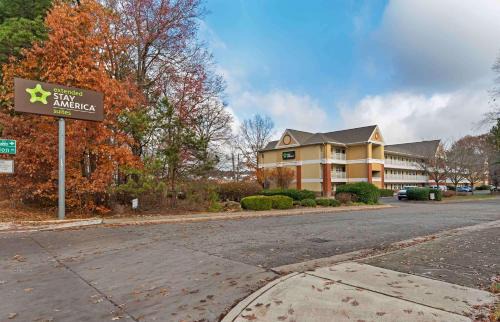 Central Newport News Hotel | Extended Stay America Select Suites - Newport News - Oyster Point