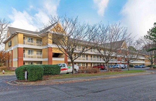 Central Newport News Hotel | Extended Stay America Select Suites - Newport News - Oyster Point