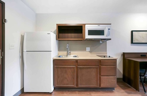 Providence Hotel | Extended Stay America Suites - Providence