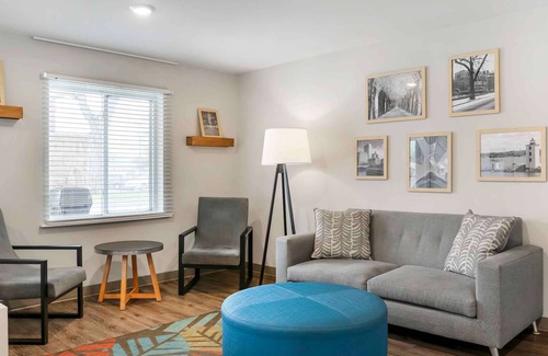 Providence Hotel | Extended Stay America Suites - Providence