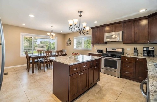 Homewood House | Extended Stay Homewood FHS Rental
