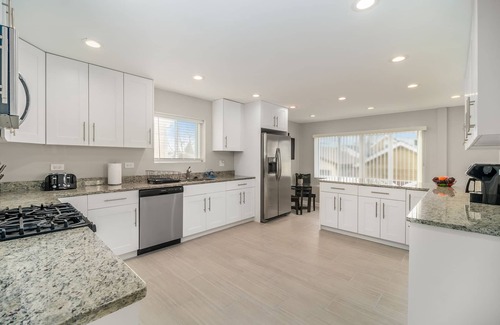 Summit House | Extended Stay Summit FHS Rental