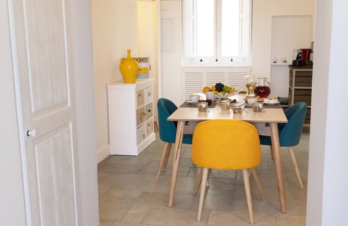 Centro Storico Apartment | Extra Luxury Apartment Sea and Castle View