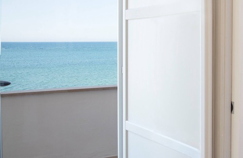 Centro Storico Apartment | Extra Luxury Apartment Sea and Castle View