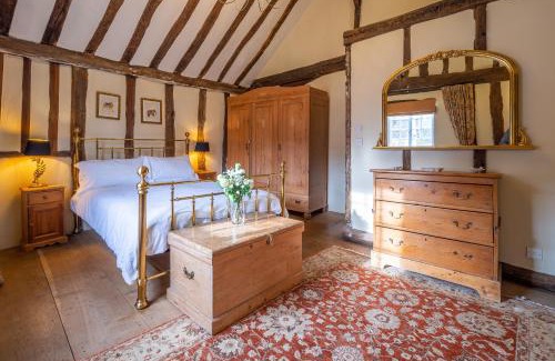 Lavenham House | Extraordinary 15th Century timber framed cottage in famous Medieval village - The Tryst