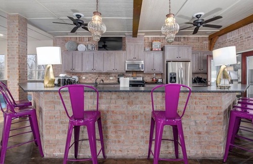 Central Oklahoma City House | Extravagant Heated Indoor pool w/3 beds, 3 baths! n