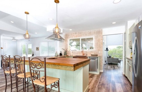 Wimberley House | Extravagant Hill Country Estate