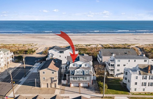 Sea Isle City House | EXTREMELY WELL KEPT TOWNHOUSE