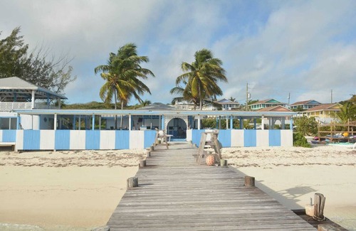 Rolleville Villa | Exuma Point - Swimming Pigs Resort Bougainvillea (Pink) Sunset Villa 1