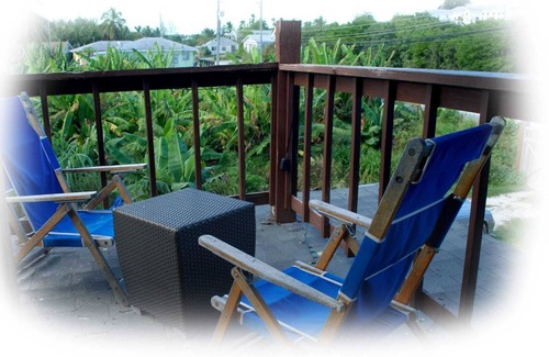 Farmer's Hill Apartment | Exuma sand beaches pool car