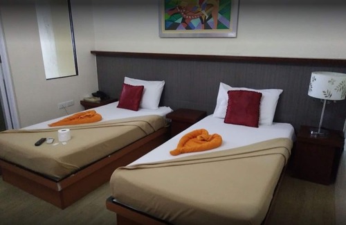 Surigao Hotel | Ey Miner Suites Borromeo