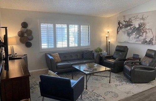 Cathedral City Apartment | Eye Catching.Beautiful, Cozy, Furnished Condo