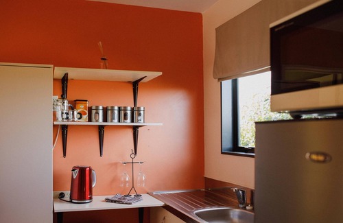 West Eyreton Cottage | Eyreview Retreat