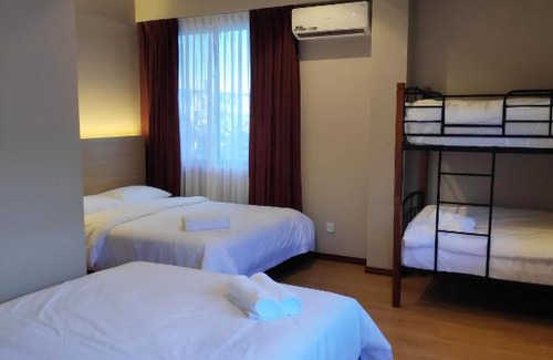 Gadong Hotel | EZ Suites