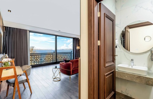 Avcilar Hotel | Ezkar Bathonea Art İstanbul Hotel
