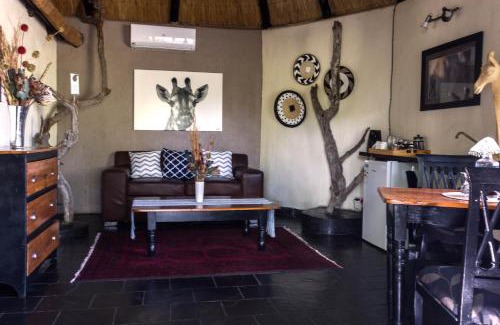 Maruleng Cabin | Ezulwini Game Lodges