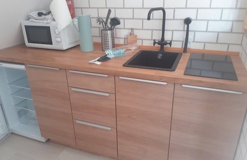 Nakskov Condo | Ezzo guest house -90 m2 in Nakskov city center