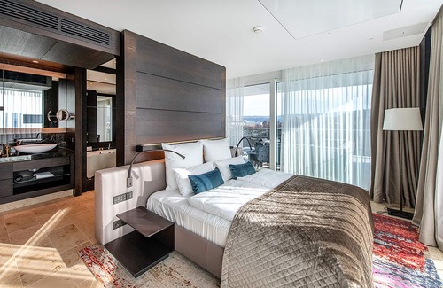 Metternich Hotel | Fährhaus