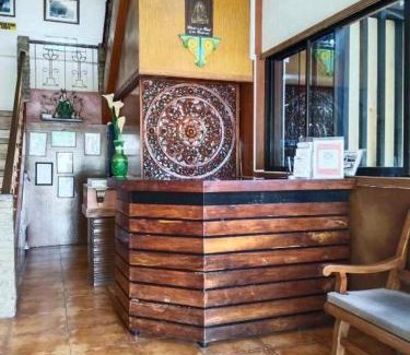 Canloan City Hotel | F and C Guesthouse by Hiverooms