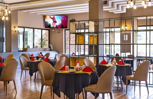 Nyeri Hotel | F.K RESORT & SPA
