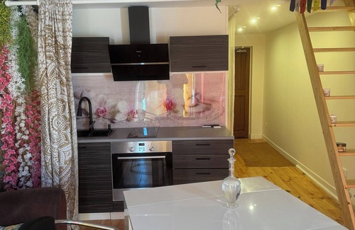 Saint-Vallier-de-Thiey Apartment | F1 Cocooning Extrêmement Calme Accès Forêt Tout Confort