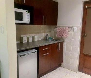 Port Edward Apartment | F19 Ocean View Villas